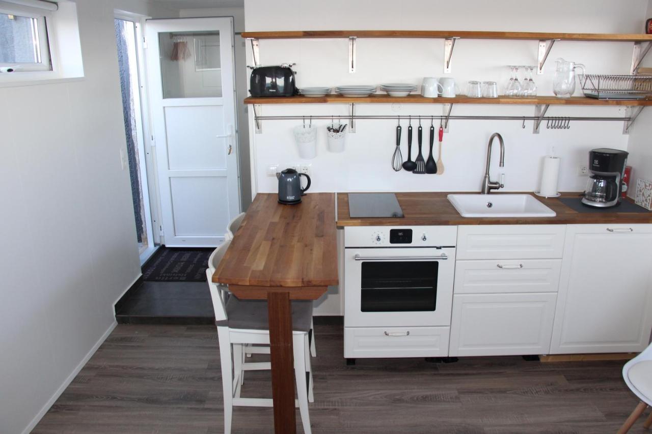 Mar Guesthouse Стиккисхоульмюр Экстерьер фото